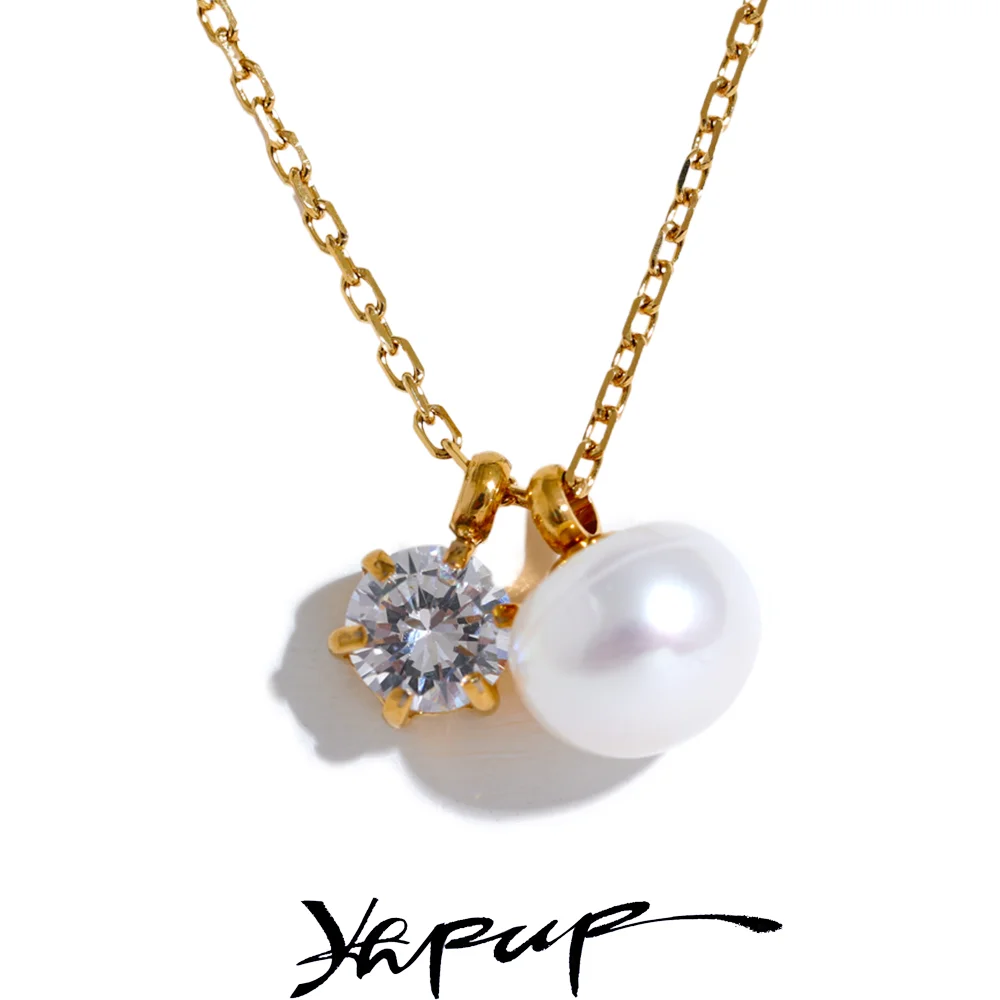 Stainless Steel Cubic Zirconia Natural Pearl Pendant Luxury