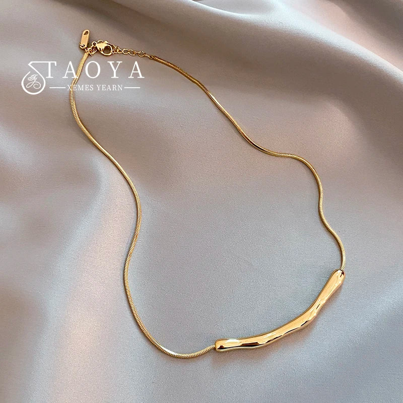 Stainless steel Gold Color Collarbone Chain 's Fashion Short